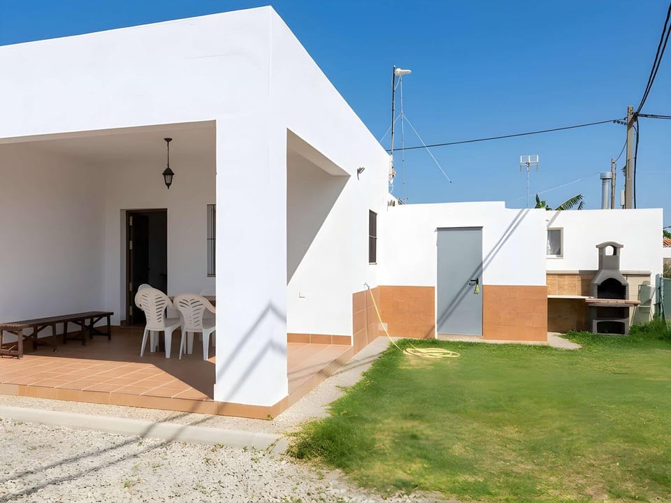 Casa con Terraza y Barbacoa a 3 minutos de la Playa en el Palmar Apartment in El Palmar de Vejer