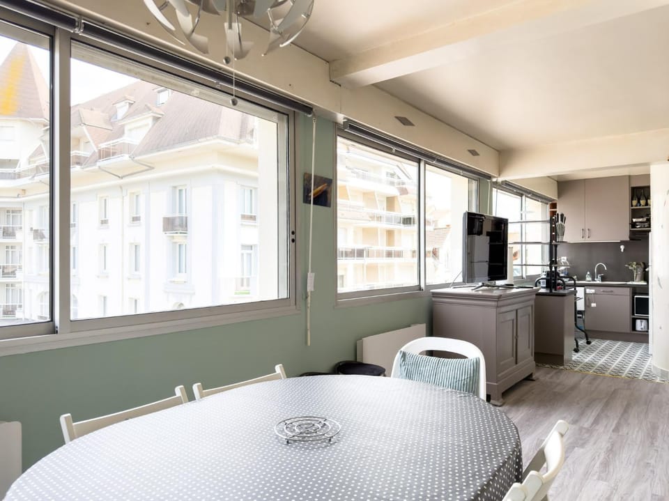 Appartement plein centre avec parking secure Apartment in Hauts-de-France