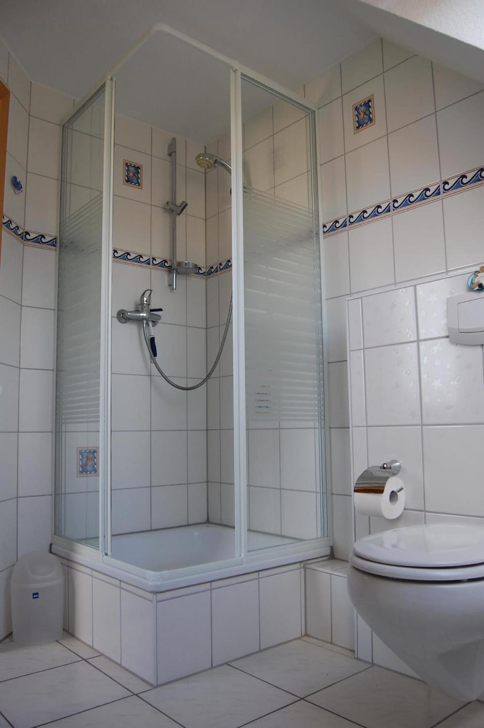 Bathroom, Living room