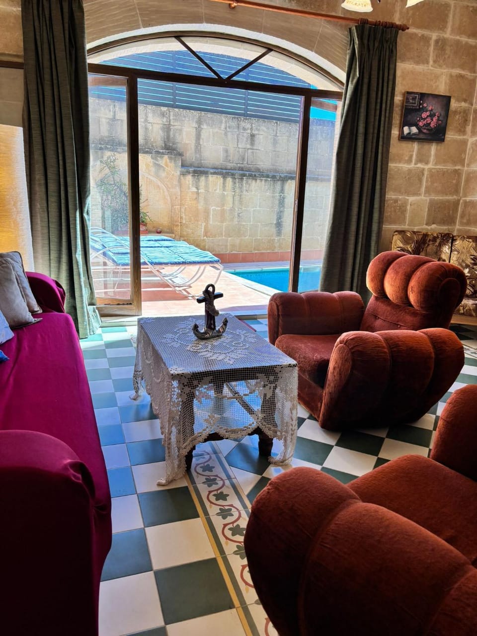 Seating area