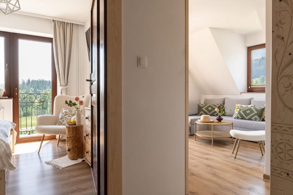 View (from property/room), Living room, Bedroom, Garden view