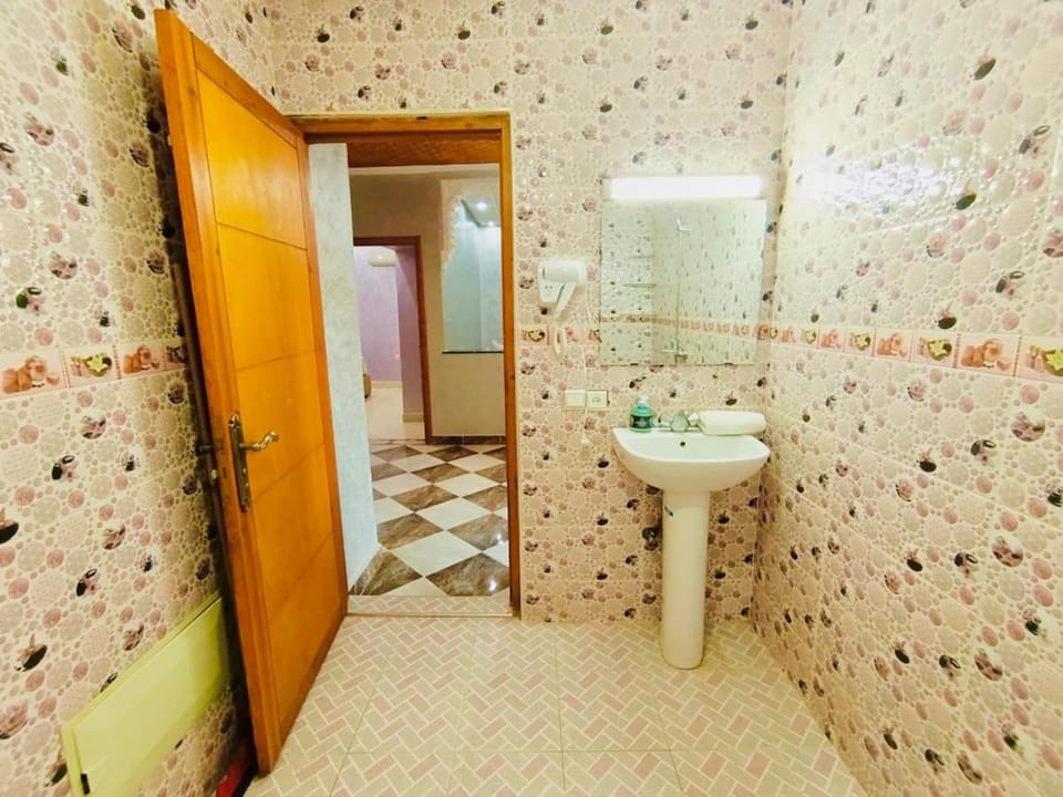 Nice apart wi-fi 3rd floor Apartment in Marrakesh