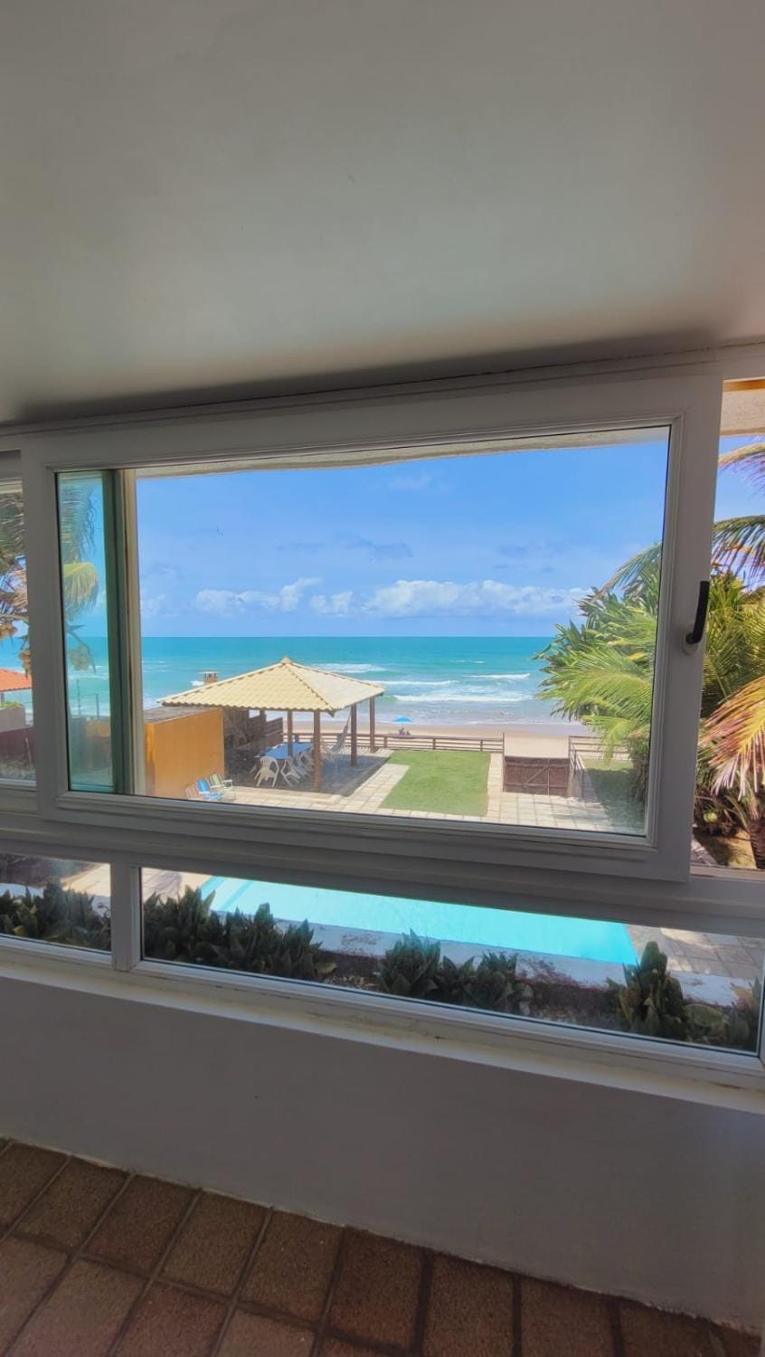 Casa pé na areia 4 suites, 1,36 km do centrinho House in Ipojuca