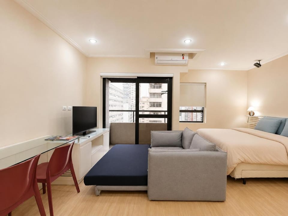 Bed, Bedroom, air conditioner