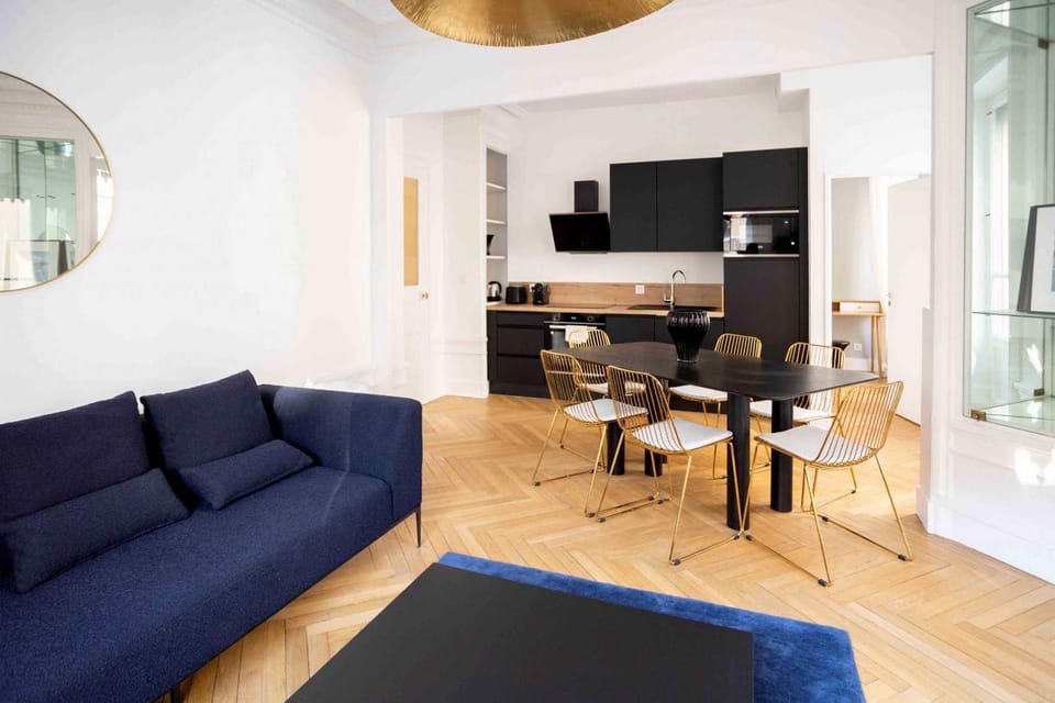 Kitchen or kitchenette, Living room, Dining area