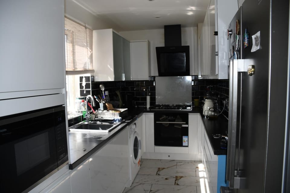 Home away from home Vacation rental in Bromley
