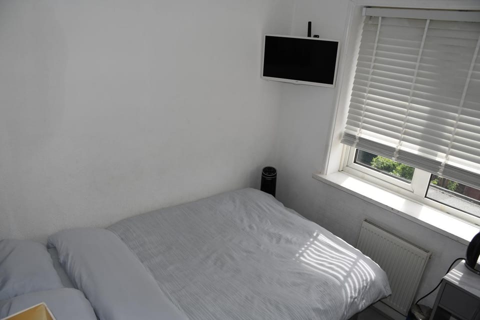 TV and multimedia, Bedroom