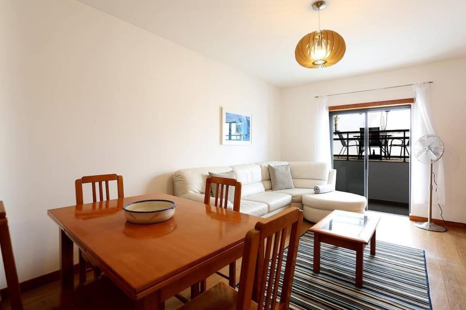 Hills and Waves Apartment Apartment in Nazaré