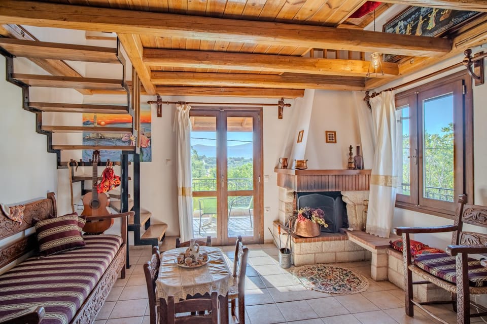 View (from property/room), Garden view, Landmark view, Mountain view, Quiet street view, fireplace