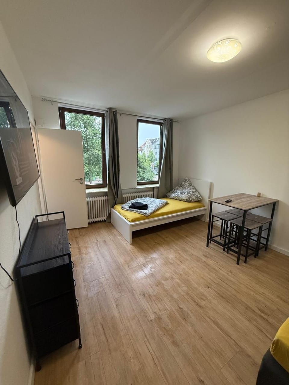 Apartment 1 Zimmer Küche Bad TV WLAN Apartment in Bremen