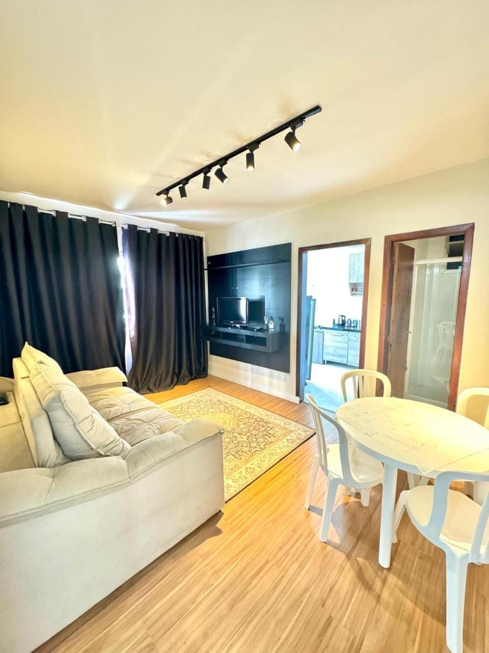 Apartamento no Centro Balneário Camboriú Apartment in Camboriú