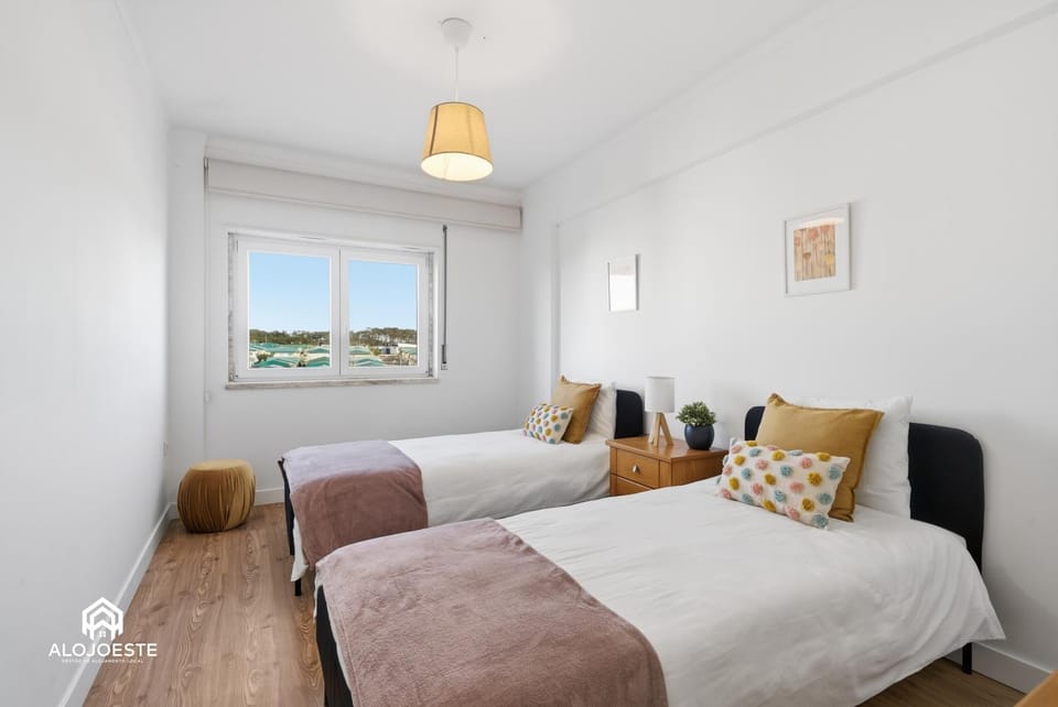 Bed, View (from property/room), Bedroom