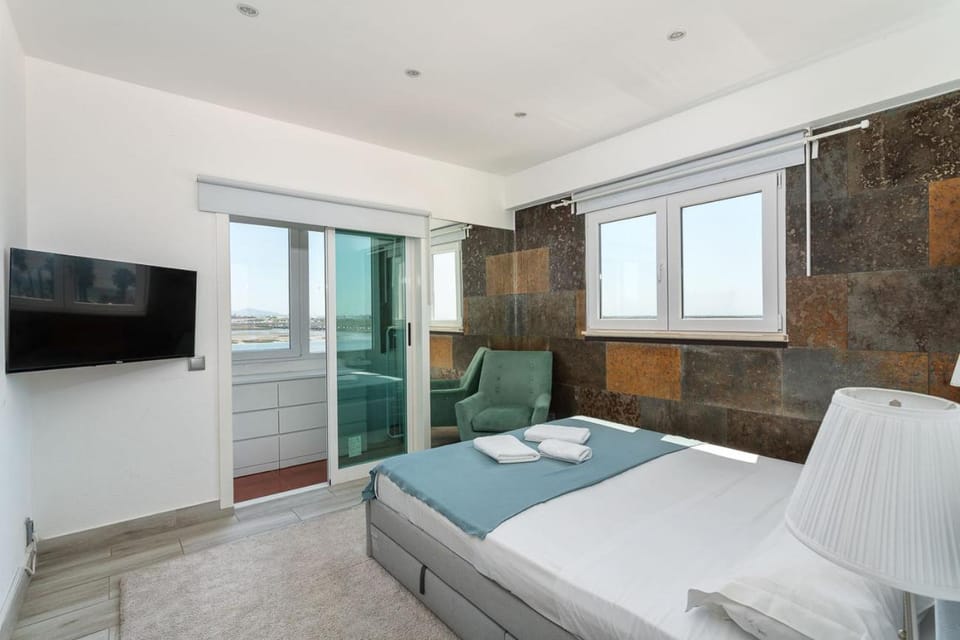 Blife Charlya private rooms at Faro beach Vacation rental in Faro