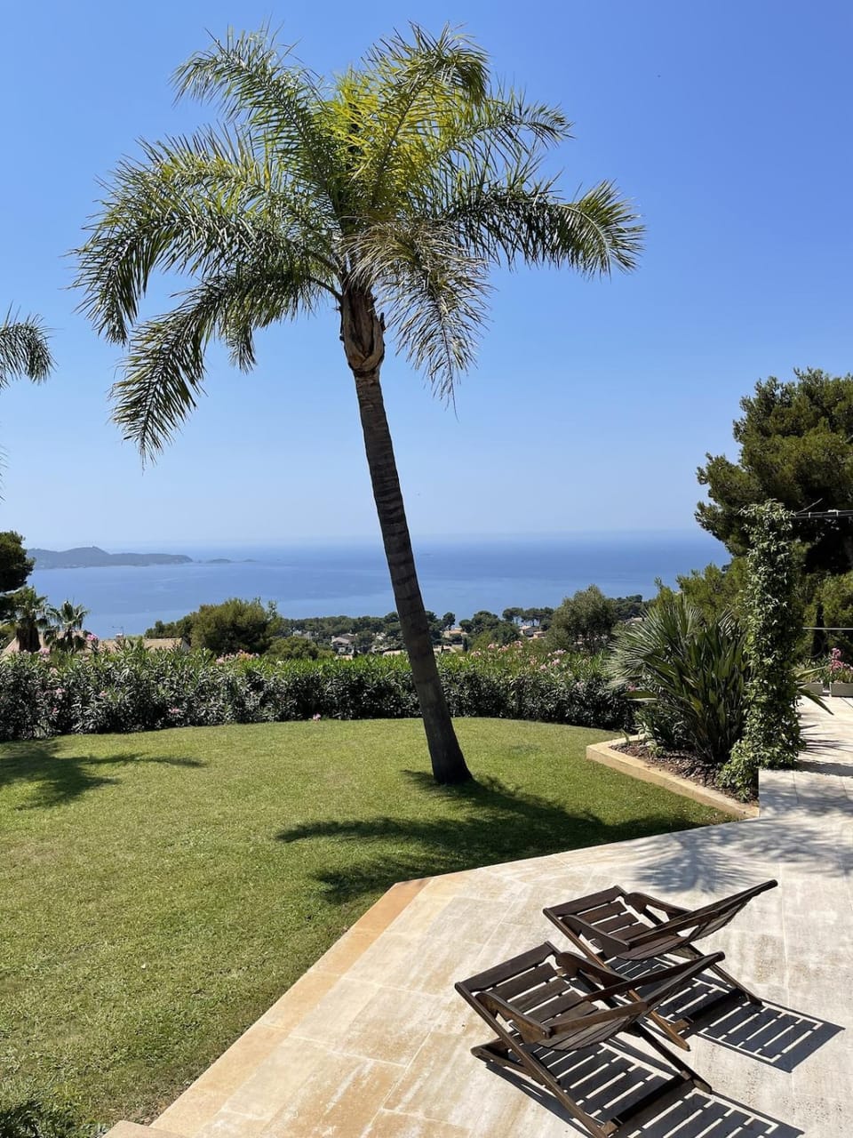 Mas des îles d'Or - Vue mer unique, Piscine chauffée, Jacuzzi, Tennis Villa in Hyères