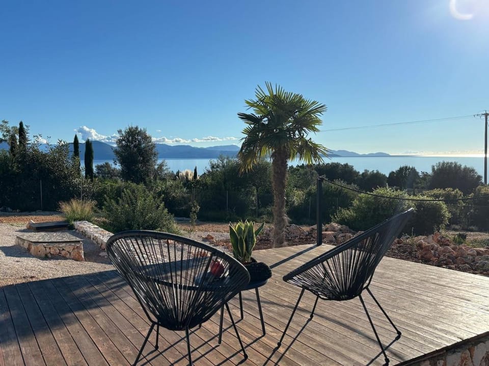Yoga -Retreat -Villa Sappho near Ammoussa Beach Villa in Lefkada, Lefkada Municipality, Greece