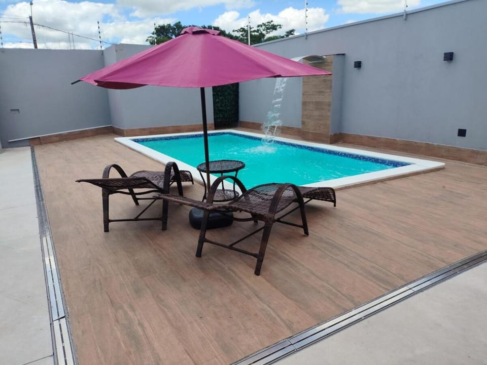 Espaço Brasa & Piscina Aquecida House in Presidente Prudente