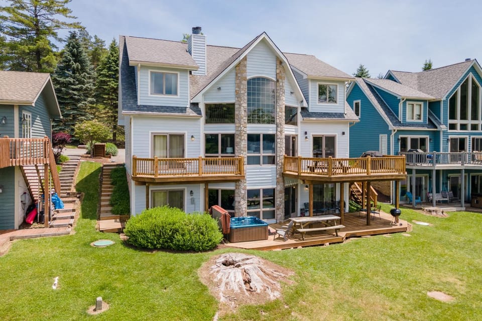 Ambiance Bed and Breakfast in Deep Creek Lake