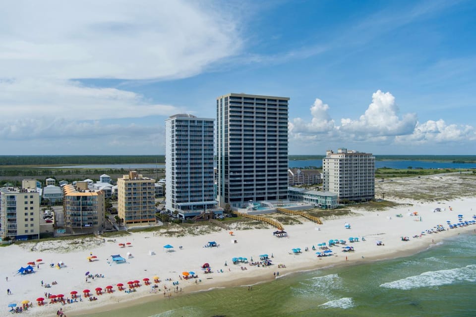 Phoenix Gulf Shores II 701 Apartment in Gulf Shores