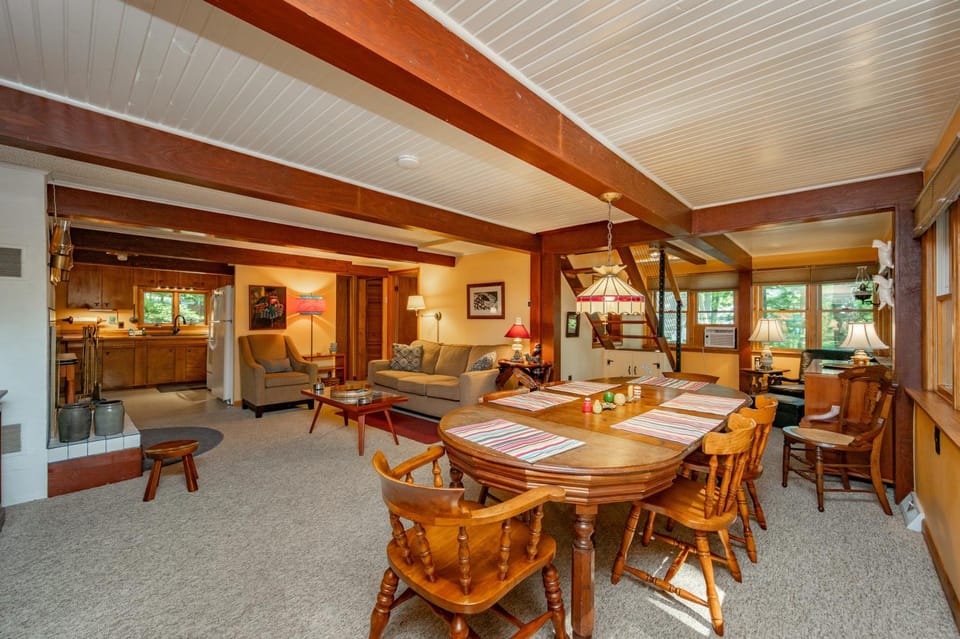 Arbutus Trail Bed and Breakfast in Deep Creek Lake