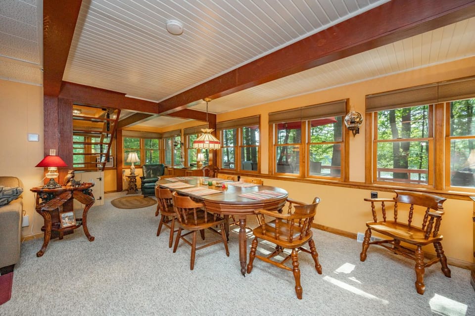 Arbutus Trail Bed and Breakfast in Deep Creek Lake