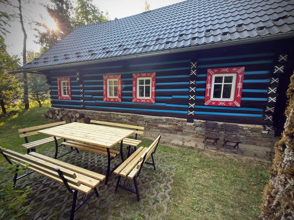 Off site, Seating area