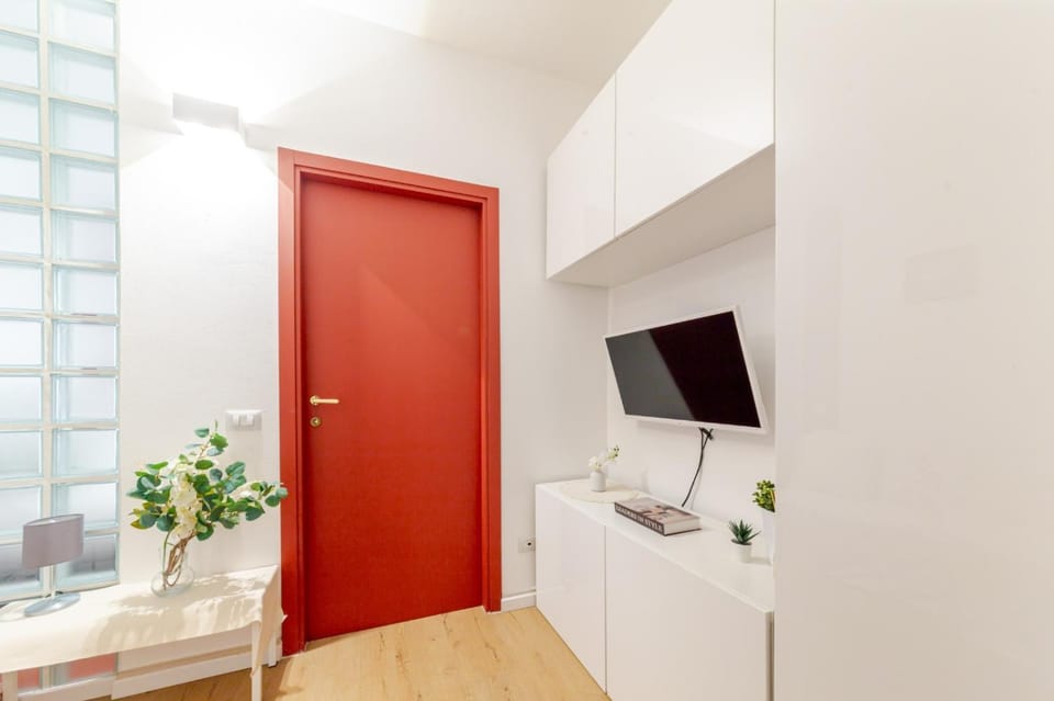 Characteristic one bedroom Apartment Columns of San Lorenzo Apartment in Milan