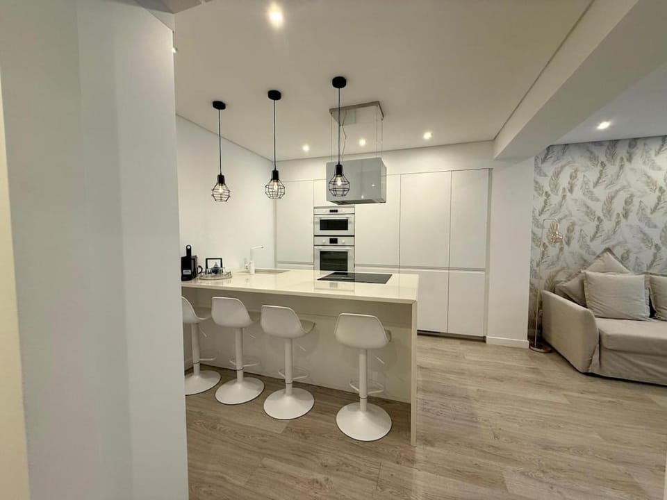 Lovely & Comfy I - Checkinhome Apartment in Estoril