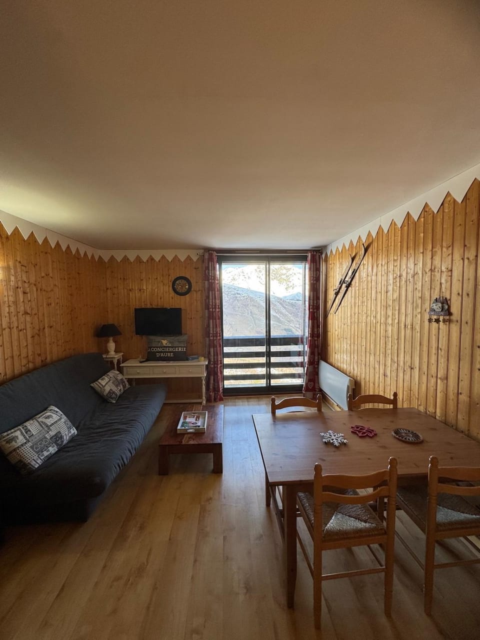 Duplex au pied des pistes de ski - Armazan Apartment in Saint-Lary-Soulan