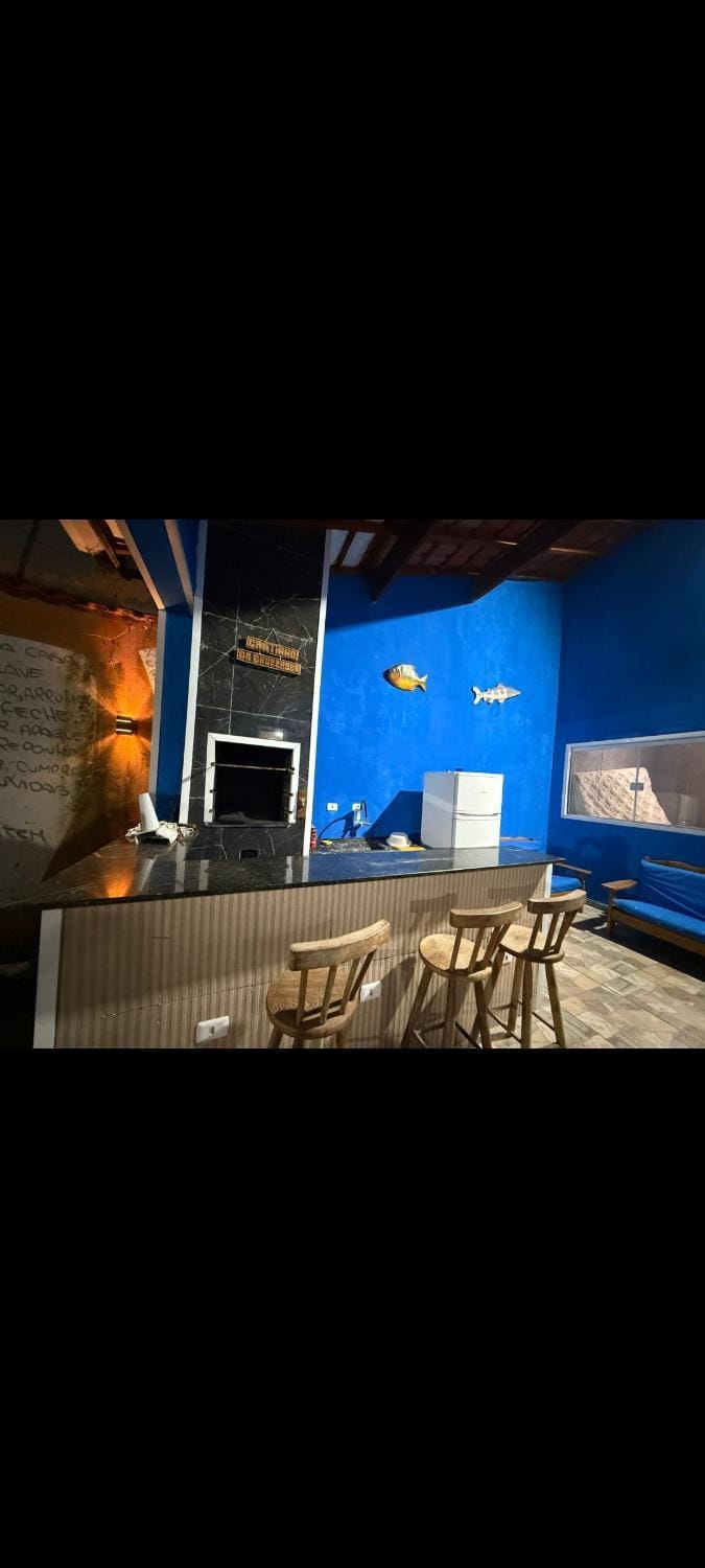 Casa com Piscina Aquecida 5 Quartos ate 25 pessoas Itanhaem House in Itanhaém