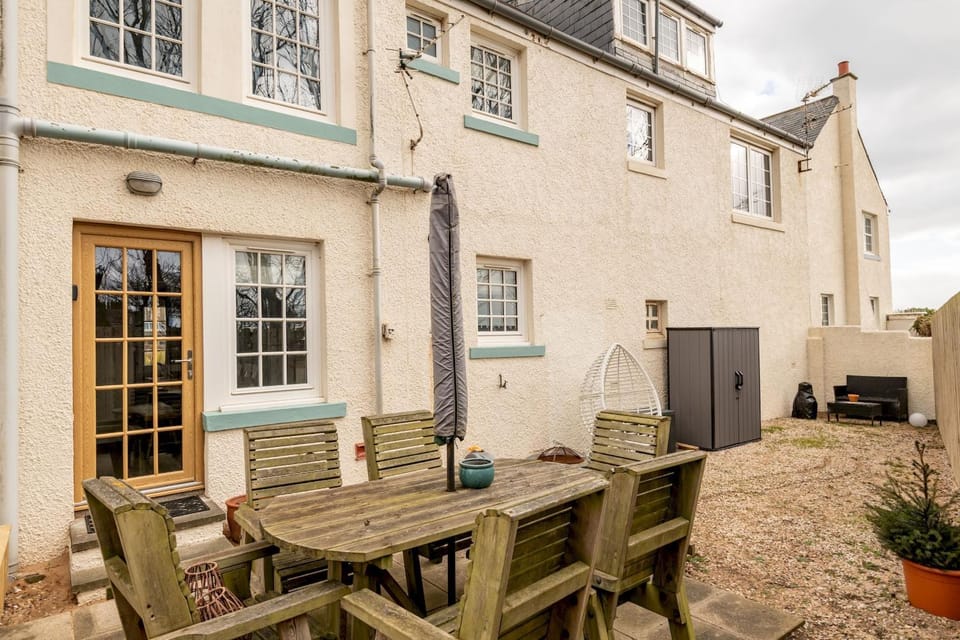 Patio, Garden, Garden view