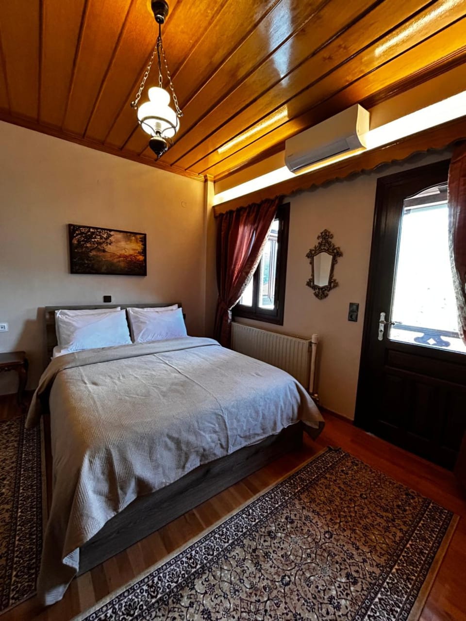 MetsoVillas Traditional Suite 3 - Στην Καρδιά του Μετσόβου Bed and Breakfast in North Macedonia
