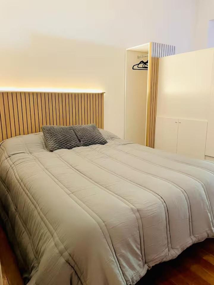 Bed, Bedroom, wardrobe