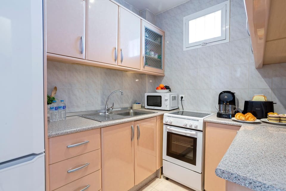 oven, stove, toaster, kitchen