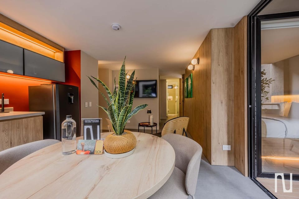 TV and multimedia, Kitchen or kitchenette, Seating area, Dining area