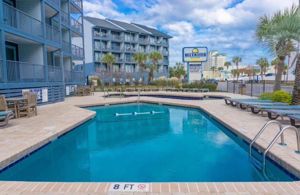 Coastal Oceanview 1BR at Bluewater! 821 House in Myrtle Beach