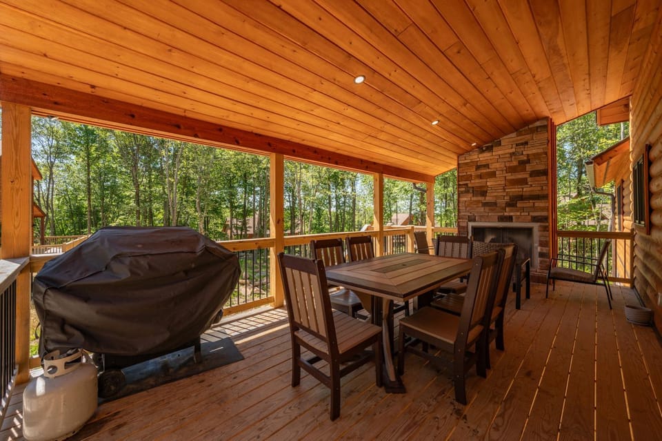 Aspen Summit by Railey Vacations Bed and Breakfast in McHenry