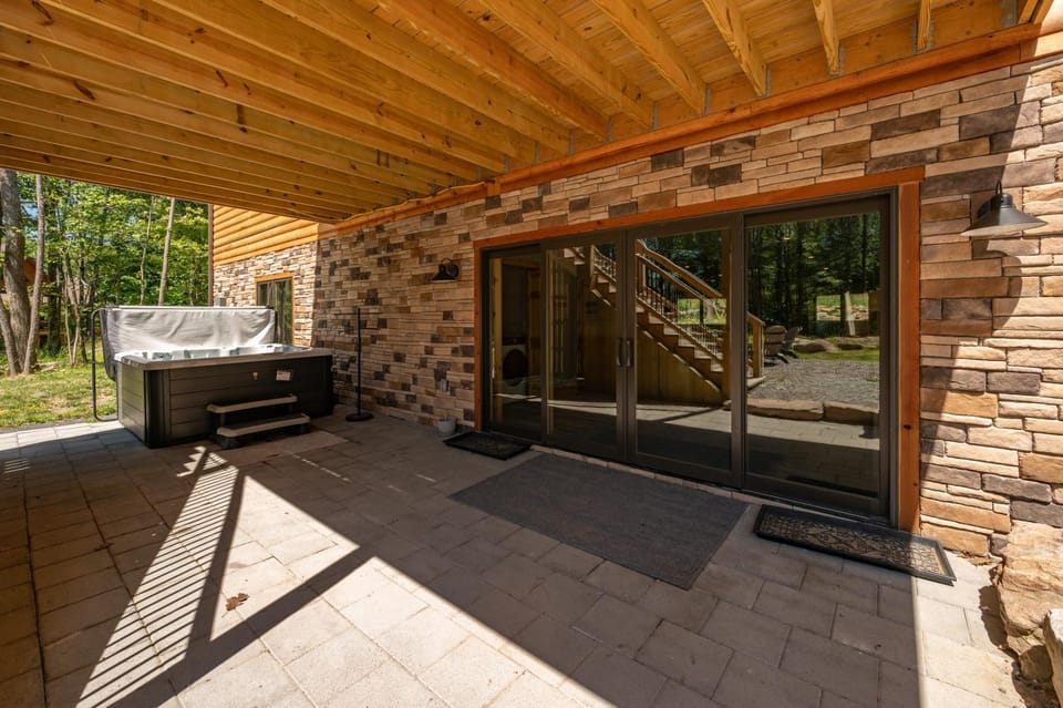 Aspen Summit by Railey Vacations Bed and Breakfast in McHenry