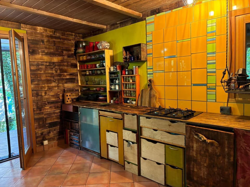 Kitchen or kitchenette