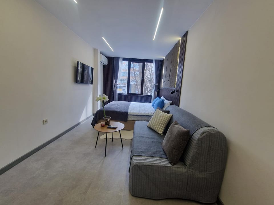 Malavi F4 top center studio Ruse Apartment in Ruse