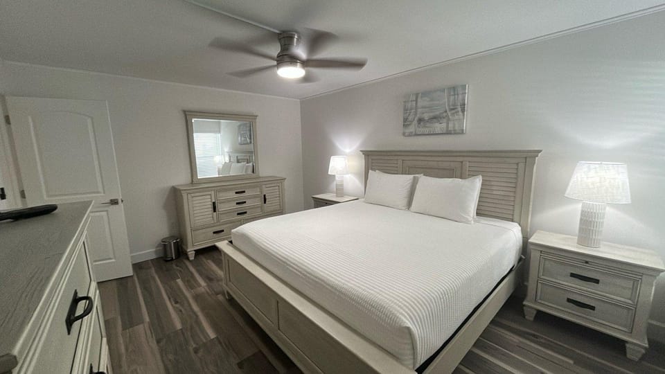 Sea Club II Unit 7E Apartment in Siesta Beach