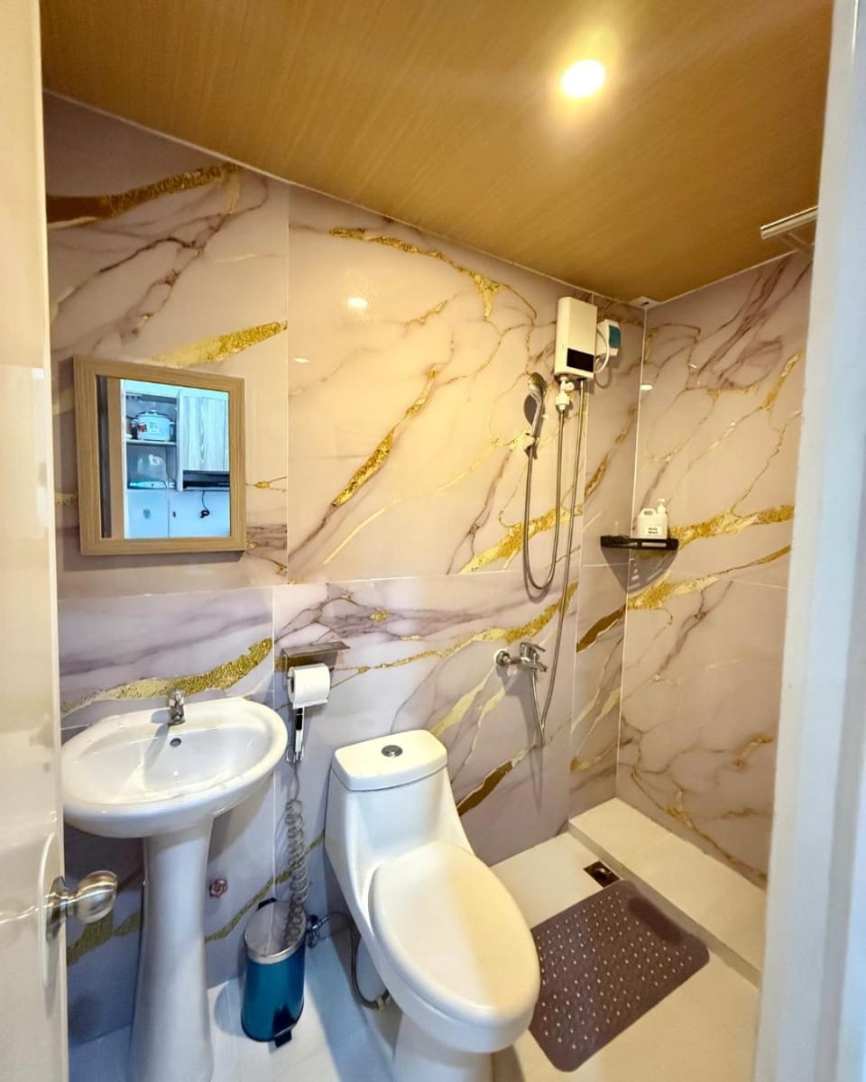 Shower, Toilet, Bathroom, bidet