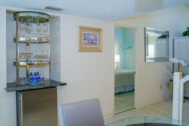 1225 Gulf and Bay Bayside House in Siesta Beach