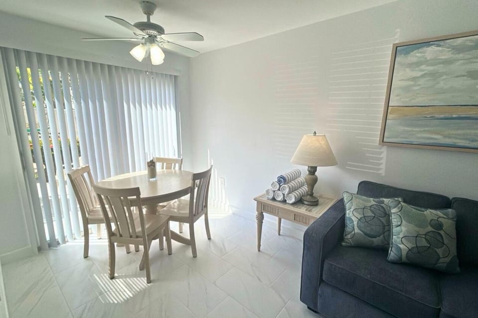 Siesta Beach House #304 Apartment in Siesta Beach
