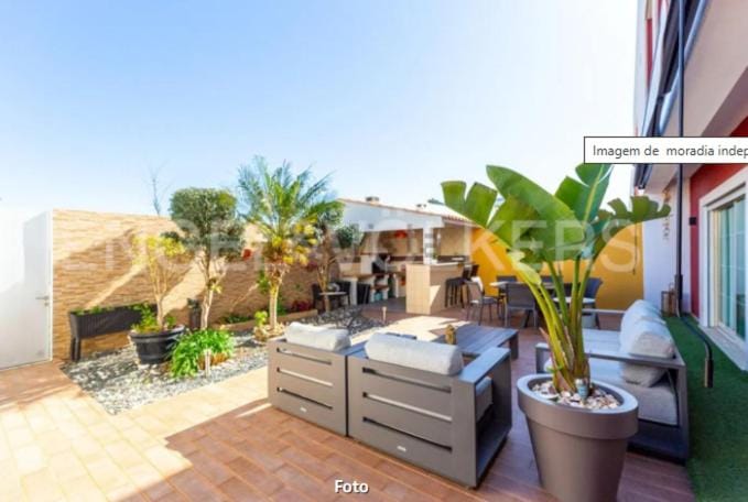 Property building, Patio, Day, BBQ facilities, Garden, Garden, View (from property/room), Balcony/Terrace, Balcony/Terrace, Garden view