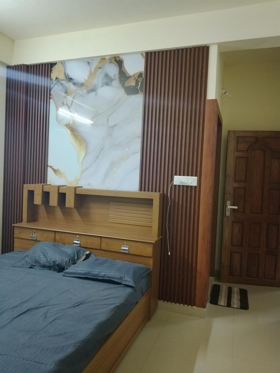 Bedroom, wardrobe