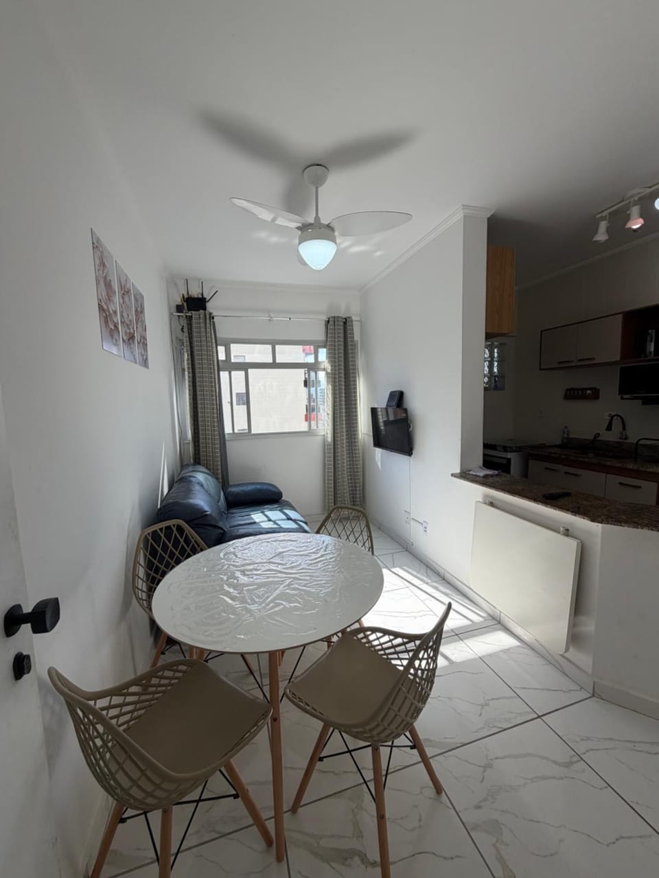 Apartamento Boqueirão Praia Grande Prédio Frente Mar Apartment in State of São Paulo