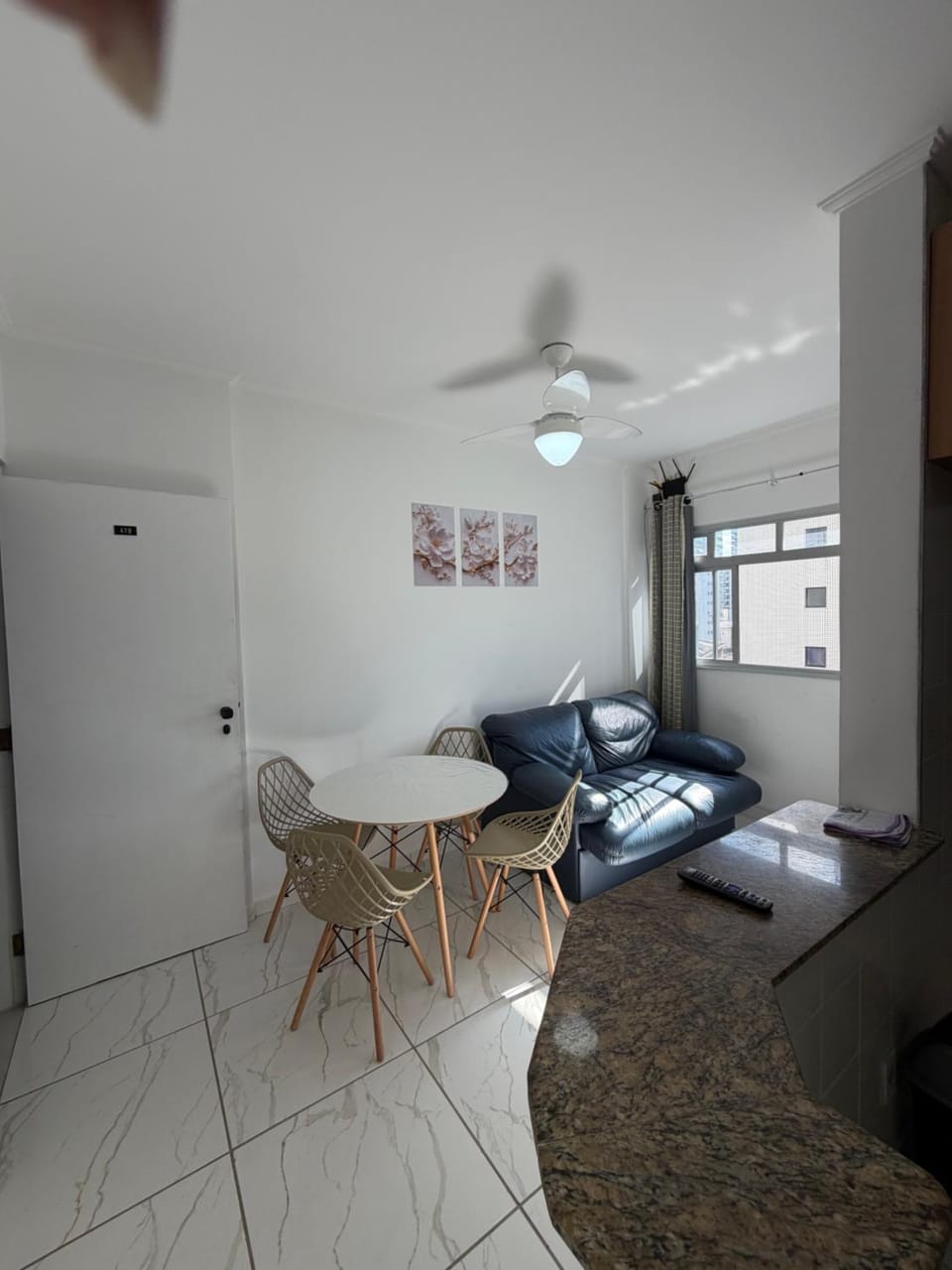 Apartamento Boqueirão Praia Grande Prédio Frente Mar Apartment in State of São Paulo