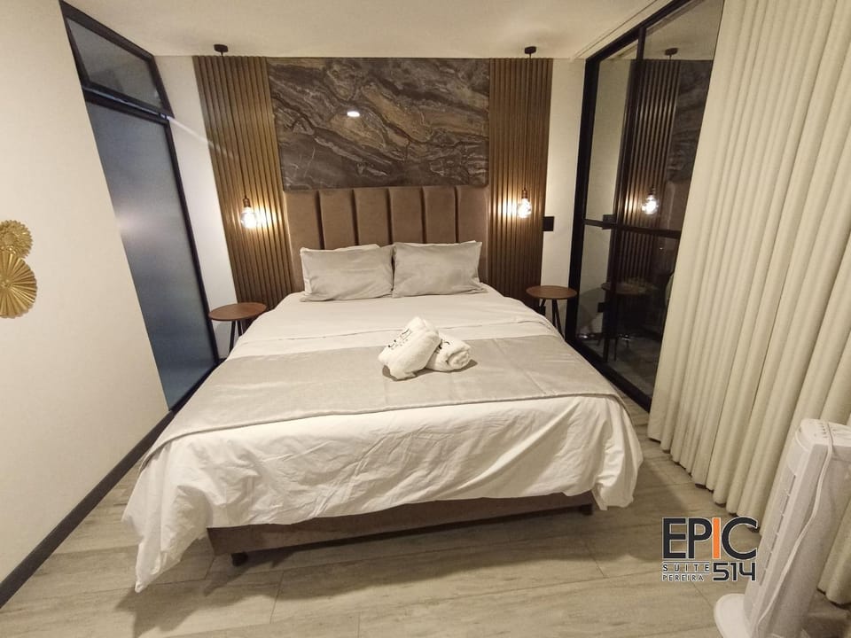 Bed, Photo of the whole room, Bedroom, On site