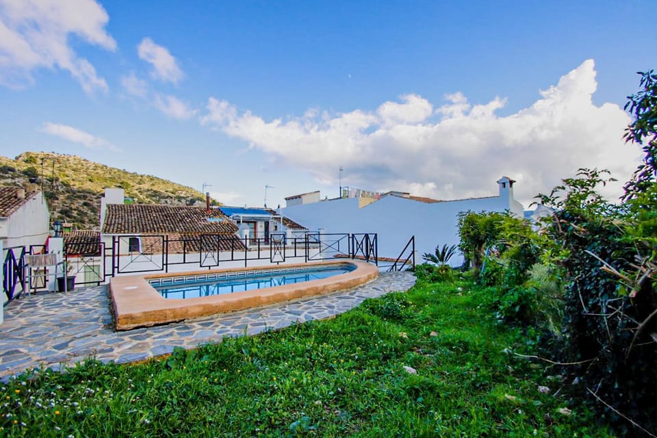 Mountain view, Swimming pool