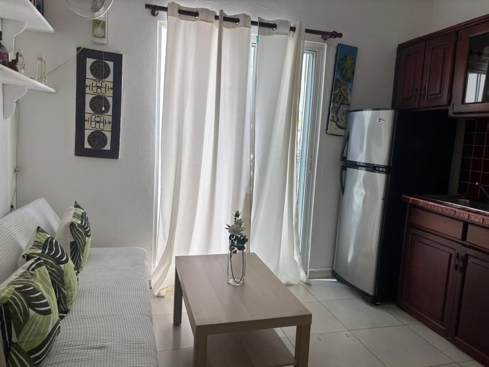 Casa Bonita by Mireya Apartment in Los Melones